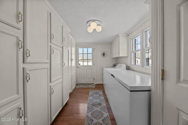 $279,000 | 437 East Kornegay Street, Dover, NC 28526