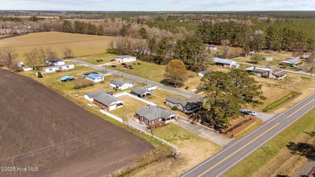 $279,000 | 437 East Kornegay Street, Dover, NC 28526