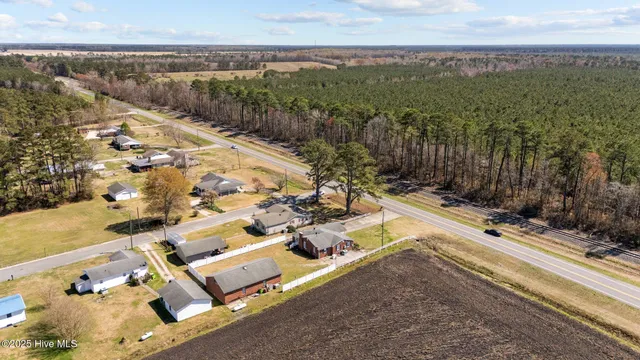 $279,000 | 437 East Kornegay Street, Dover, NC 28526