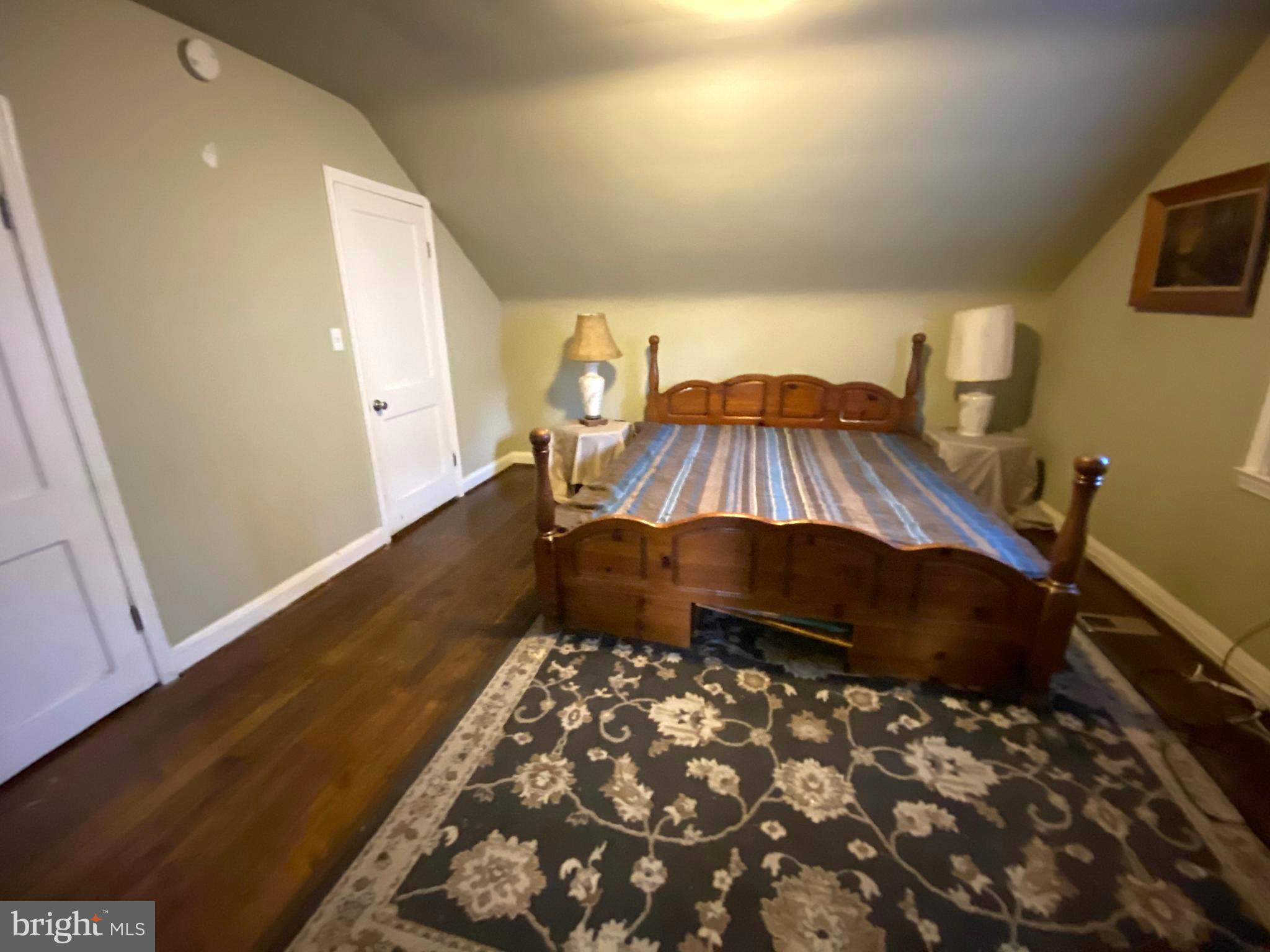 405 South Wickham Road Baltimore, MD 21229 - Photo 11 of 34
