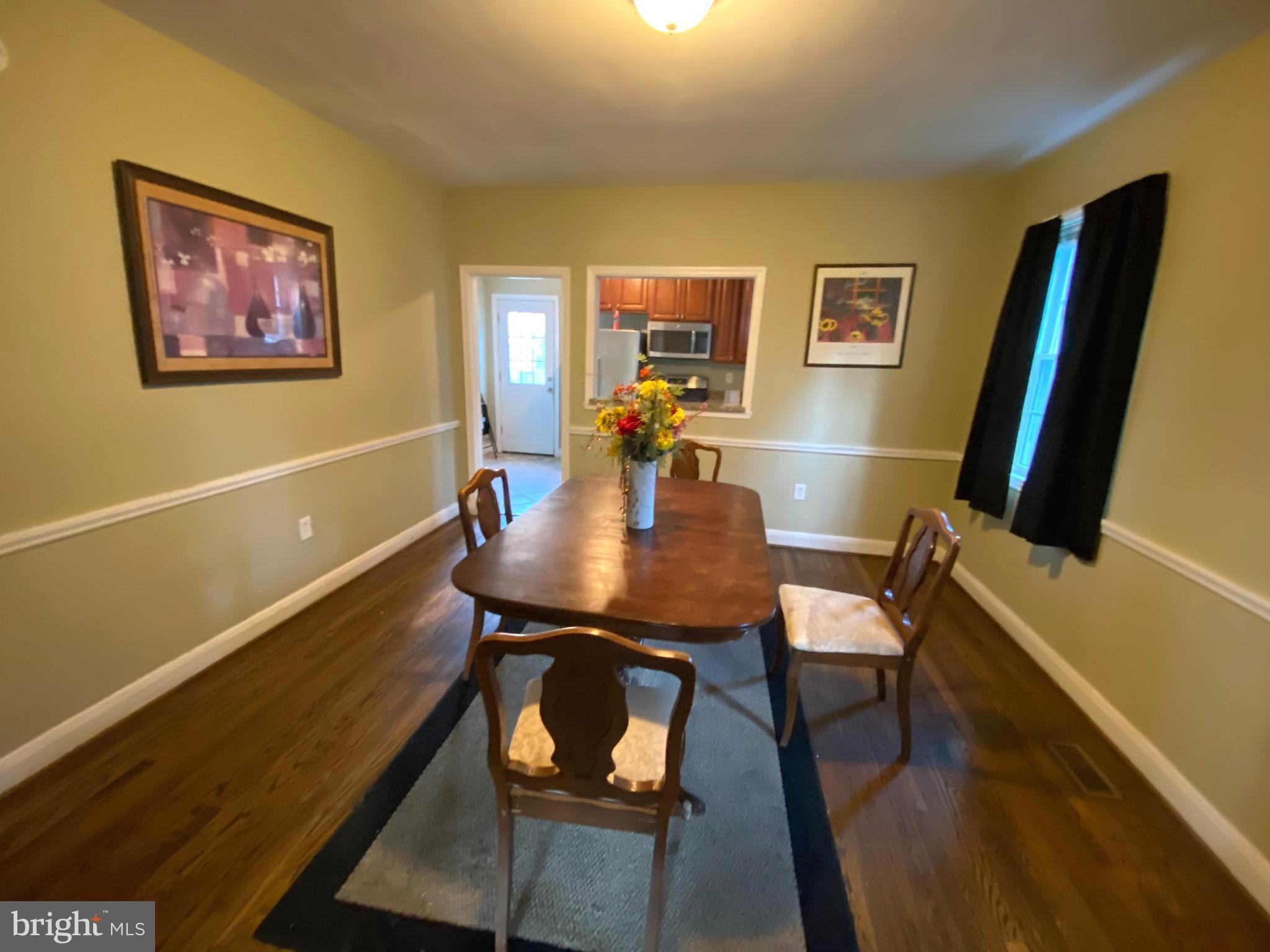 405 South Wickham Road Baltimore, MD 21229 - Photo 6 of 34