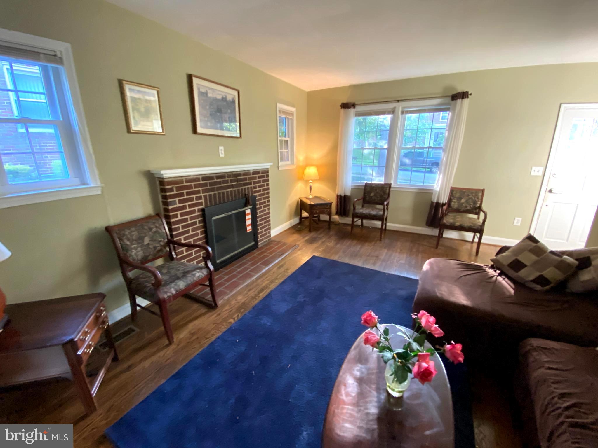 405 South Wickham Road Baltimore, MD 21229 - Photo 8 of 34