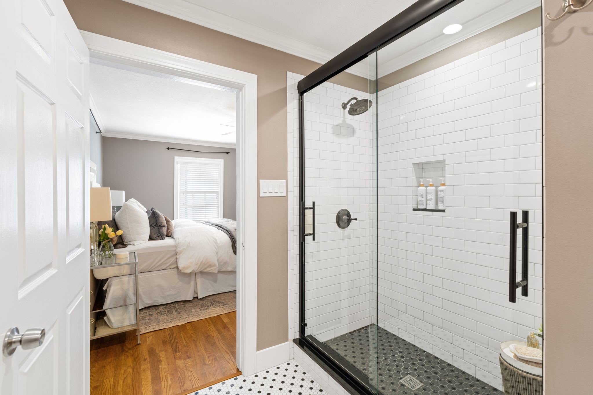 1102 Winston Street Houston, TX 77009 - Photo 17 of 30 a bathroom with a shower