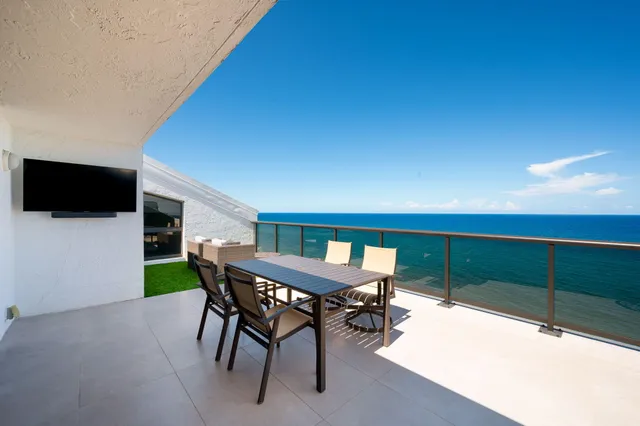 $19,500 | 3115 South Ocean Boulevard, Unit 1203, Highland Beach, FL 33487