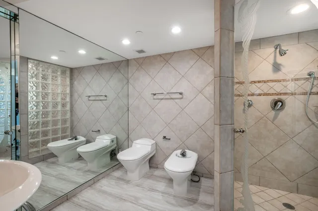 $19,500 | 3115 South Ocean Boulevard, Unit 1203, Highland Beach, FL 33487