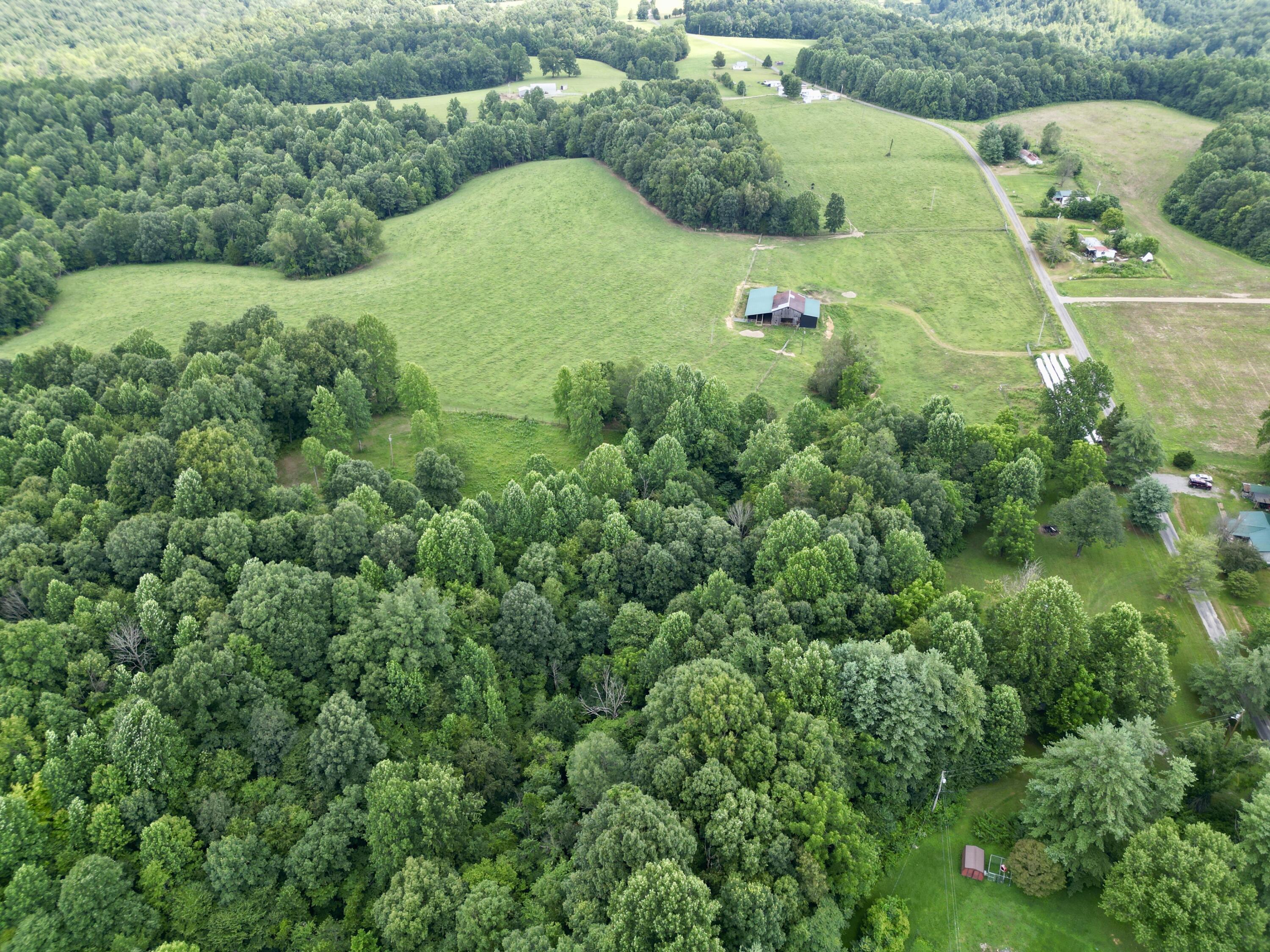 3280 Ewing Ridge Road Dunnville, KY 42528 - Photo 39 of 40 dji_fly_20250713_051246_347_175259489166