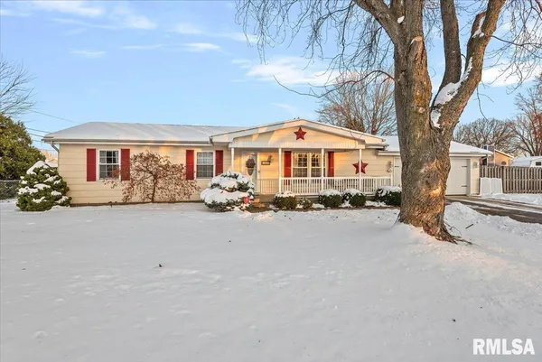 $211,000 | 1005 North Park Avenue, Chatham, IL 62629