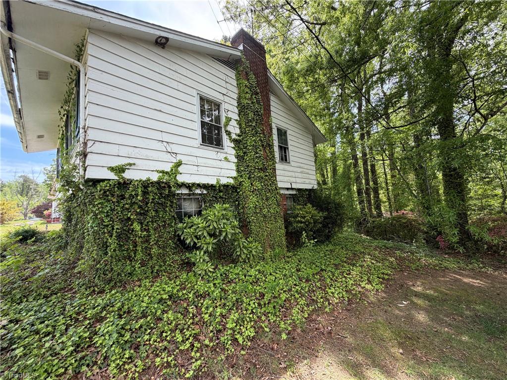 2405 Timberlake Avenue High Point, NC 27265 - Photo 21 of 27