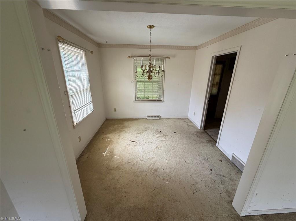 2405 Timberlake Avenue High Point, NC 27265 - Photo 5 of 27