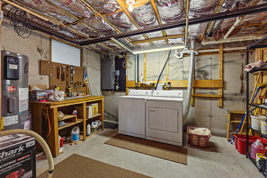 176 Perkins Beach Road Wayne, ME 04284 - Photo 49 of 76 38_BP5A0426_DxO_mls