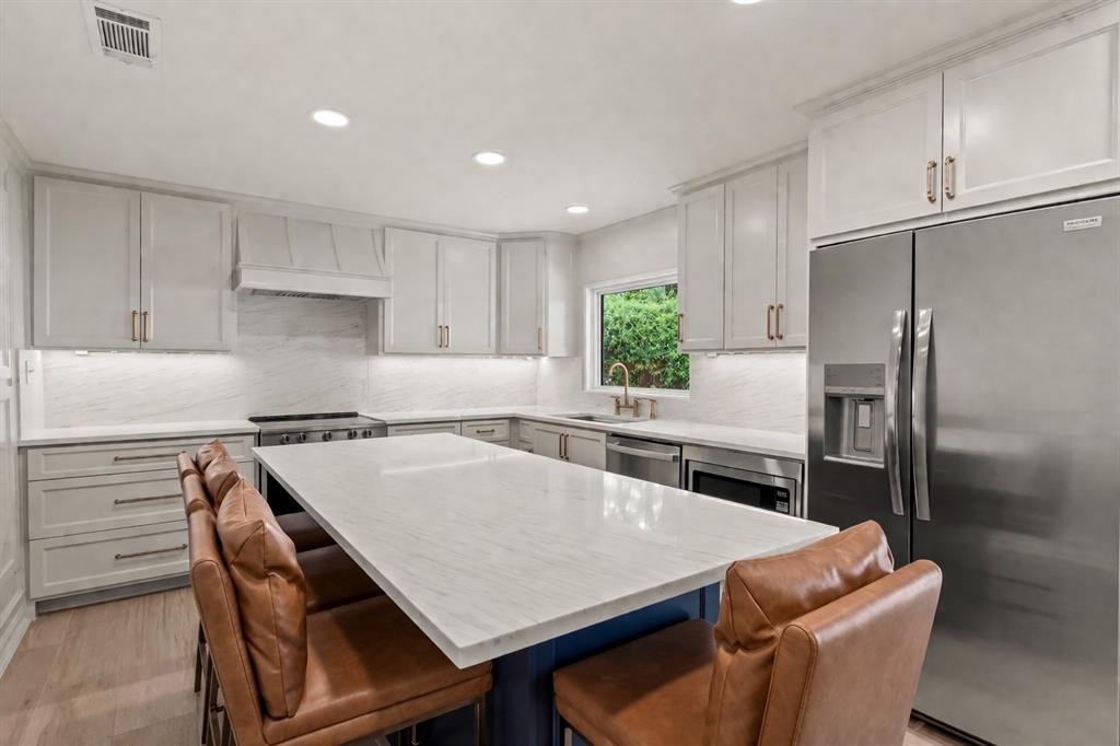 158 Deer Island Road Mabank, TX 75156 - Photo 11 of 25