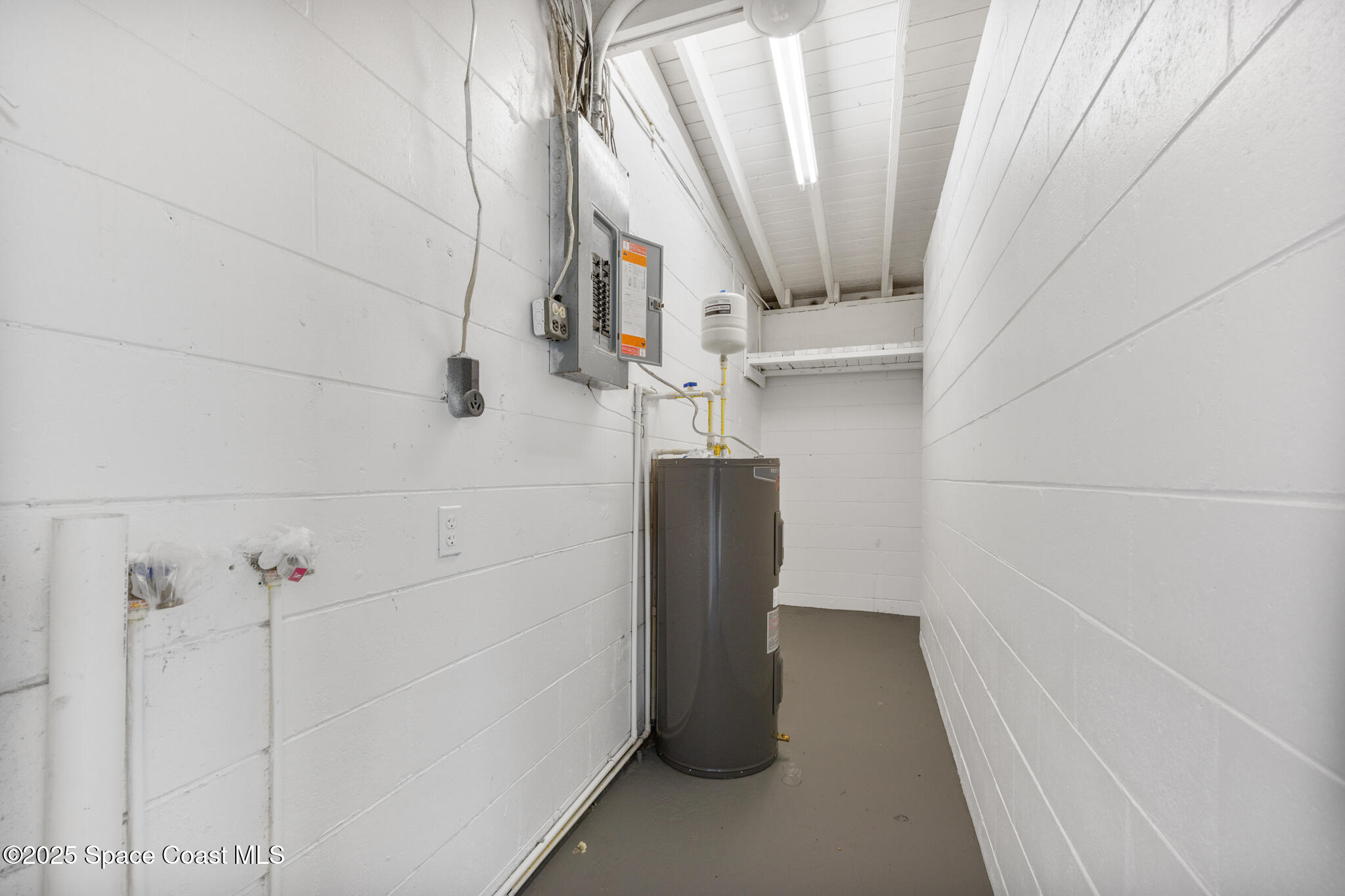 1107 Alamanda Lane Cocoa, FL 32922 - Photo 20 of 24 a view of small space