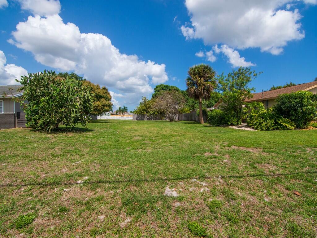 1511 Southeast Portillo Road Port St. Lucie, FL 34952 - Photo 28 of 45 Image05