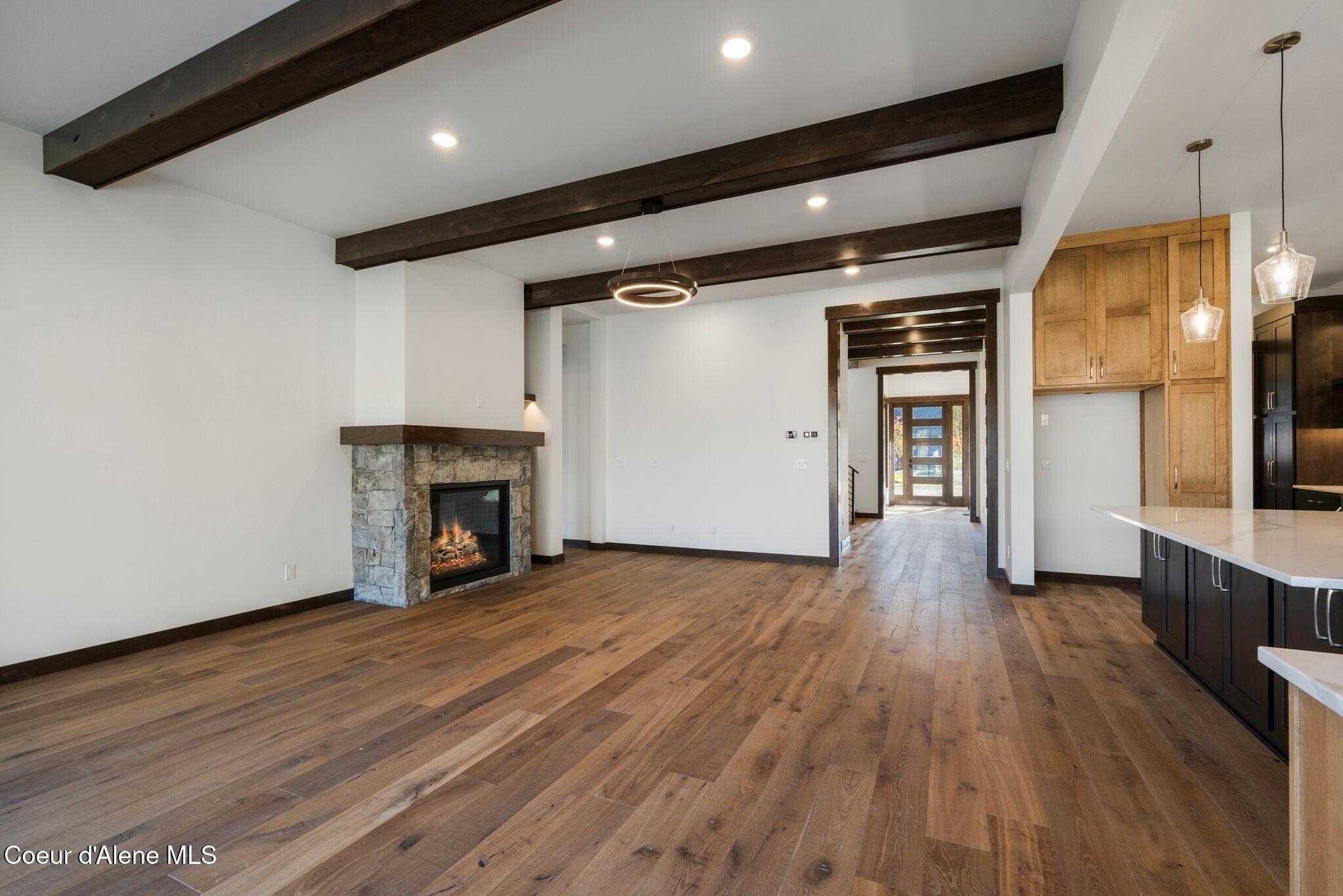 11 Alpenrose Lane Sandpoint, ID 83864 - Photo 17 of 53 Rustic and Cozy Living Space