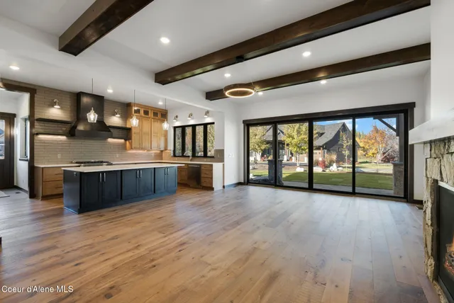 $1,535,000 | 11 Alpenrose Lane, Sandpoint, ID 83864