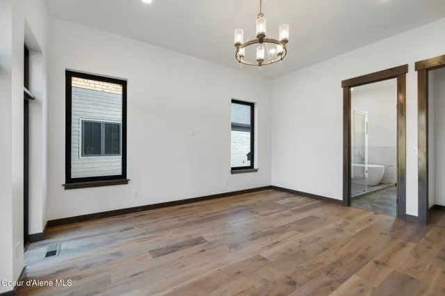 $1,535,000 | 11 Alpenrose Lane, Sandpoint, ID 83864