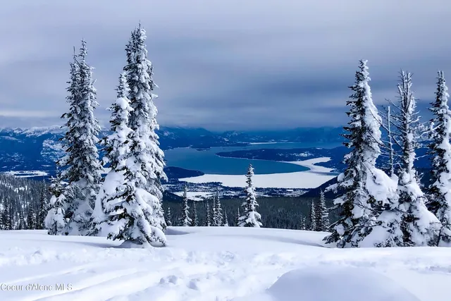 $1,535,000 | 11 Alpenrose Lane, Sandpoint, ID 83864