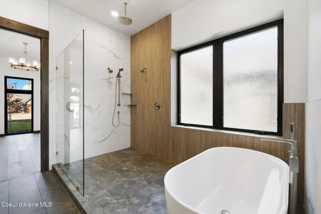 $1,535,000 | 11 Alpenrose Lane, Sandpoint, ID 83864