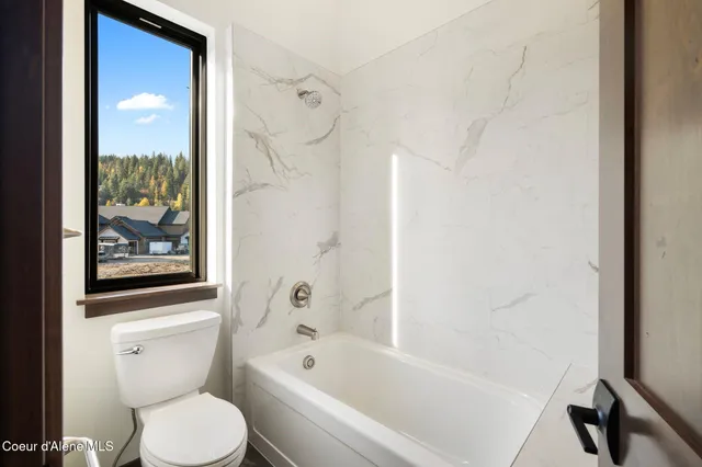 $1,535,000 | 11 Alpenrose Lane, Sandpoint, ID 83864