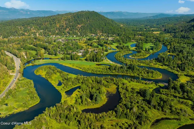 $1,535,000 | 11 Alpenrose Lane, Sandpoint, ID 83864