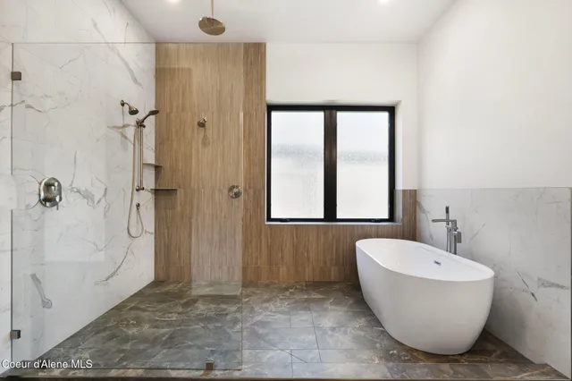 $1,535,000 | 11 Alpenrose Lane, Sandpoint, ID 83864