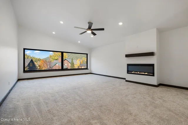 $1,535,000 | 11 Alpenrose Lane, Sandpoint, ID 83864