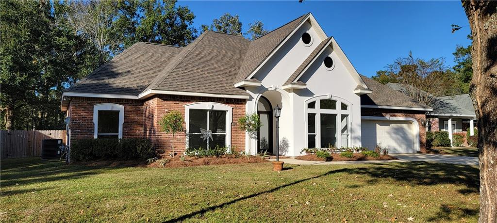 2113 Ridge Court Mandeville, LA 70448 - Photo 2 of 14