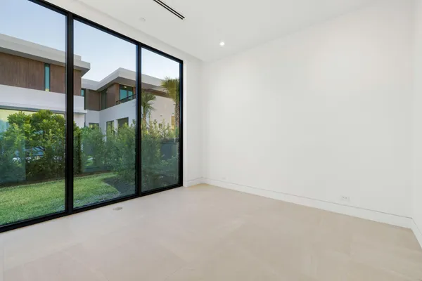 $9,750,000 | 10947 Monte Rosa Drive, Palm Beach Gardens, FL 33412