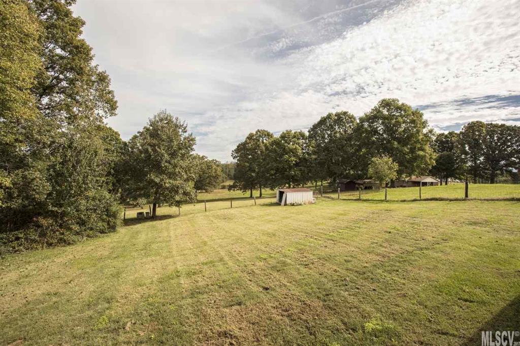 1977 Jarrett Farm Road Newton, NC 28658 - Photo 8 of 18 Gallery Image 8