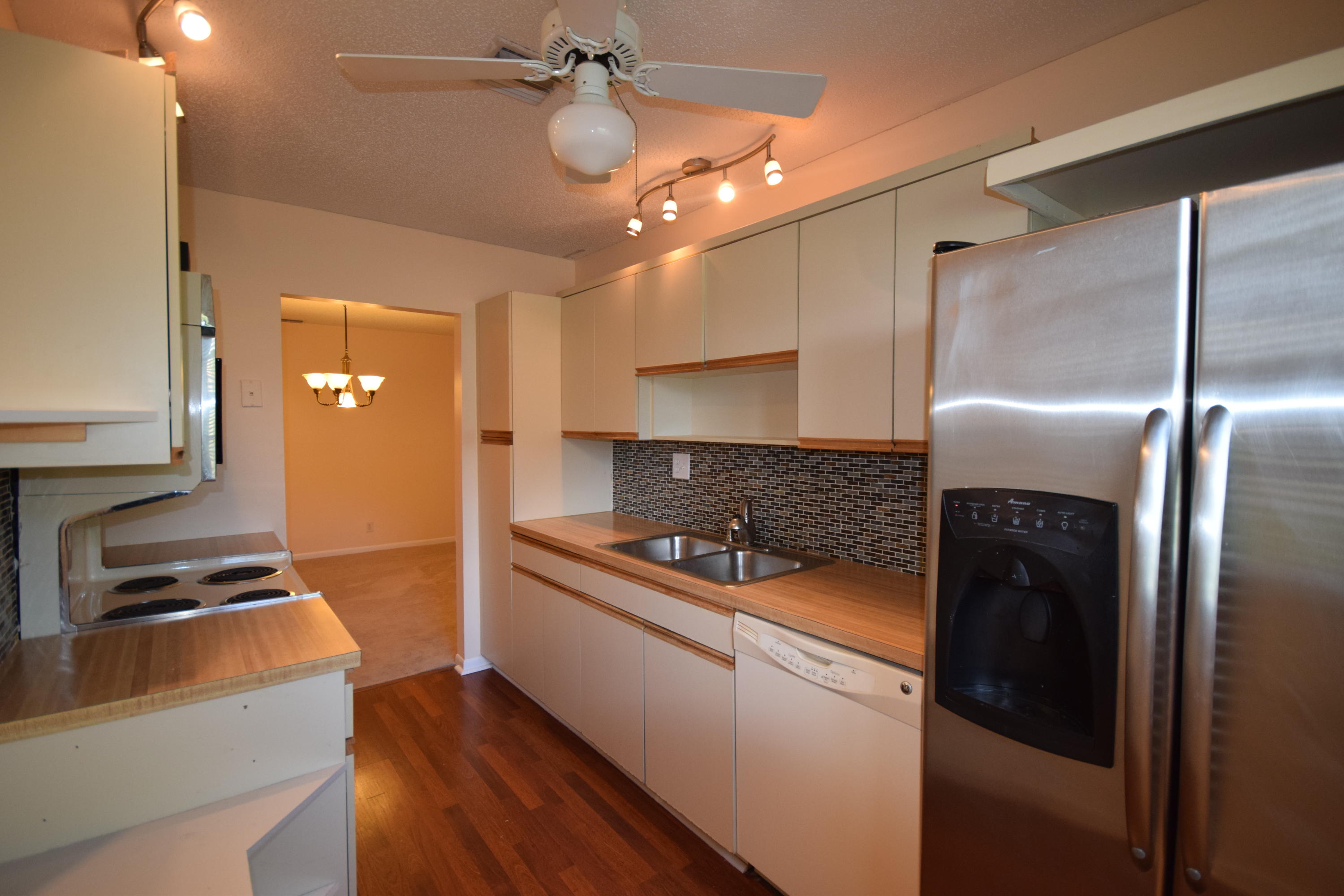 13930 Nesting Way, Unit C Delray Beach, FL 33484 - Photo 4 of 13 Kitchen
