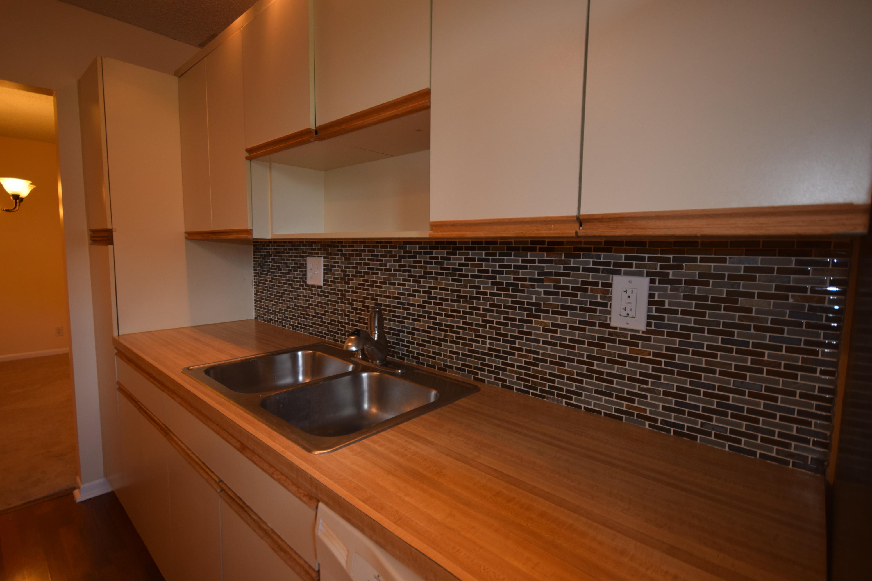 13930 Nesting Way, Unit C Delray Beach, FL 33484 - Photo 5 of 13 Kitchen