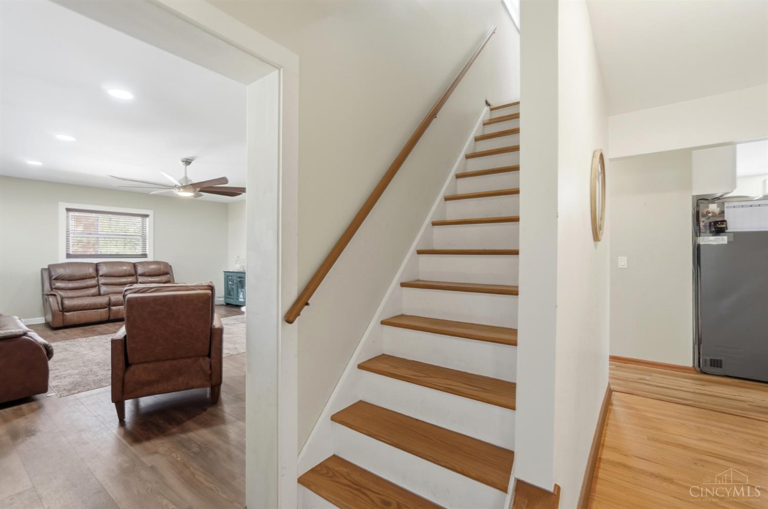 5668 Haubner Road Cincinnati, OH 45247 - Photo 9 of 58