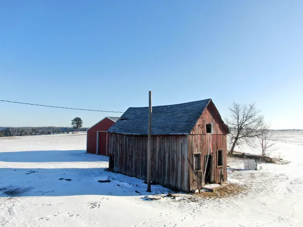 $675,000 | 29589 Orchard Road, Ontario, WI 54651