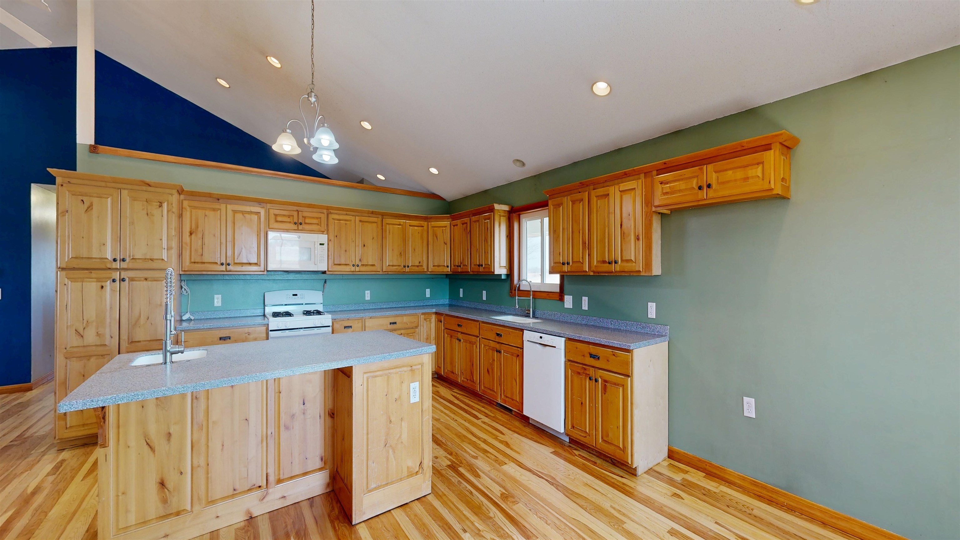 29589 Orchard Road Ontario, WI 54651 - Photo 16 of 126