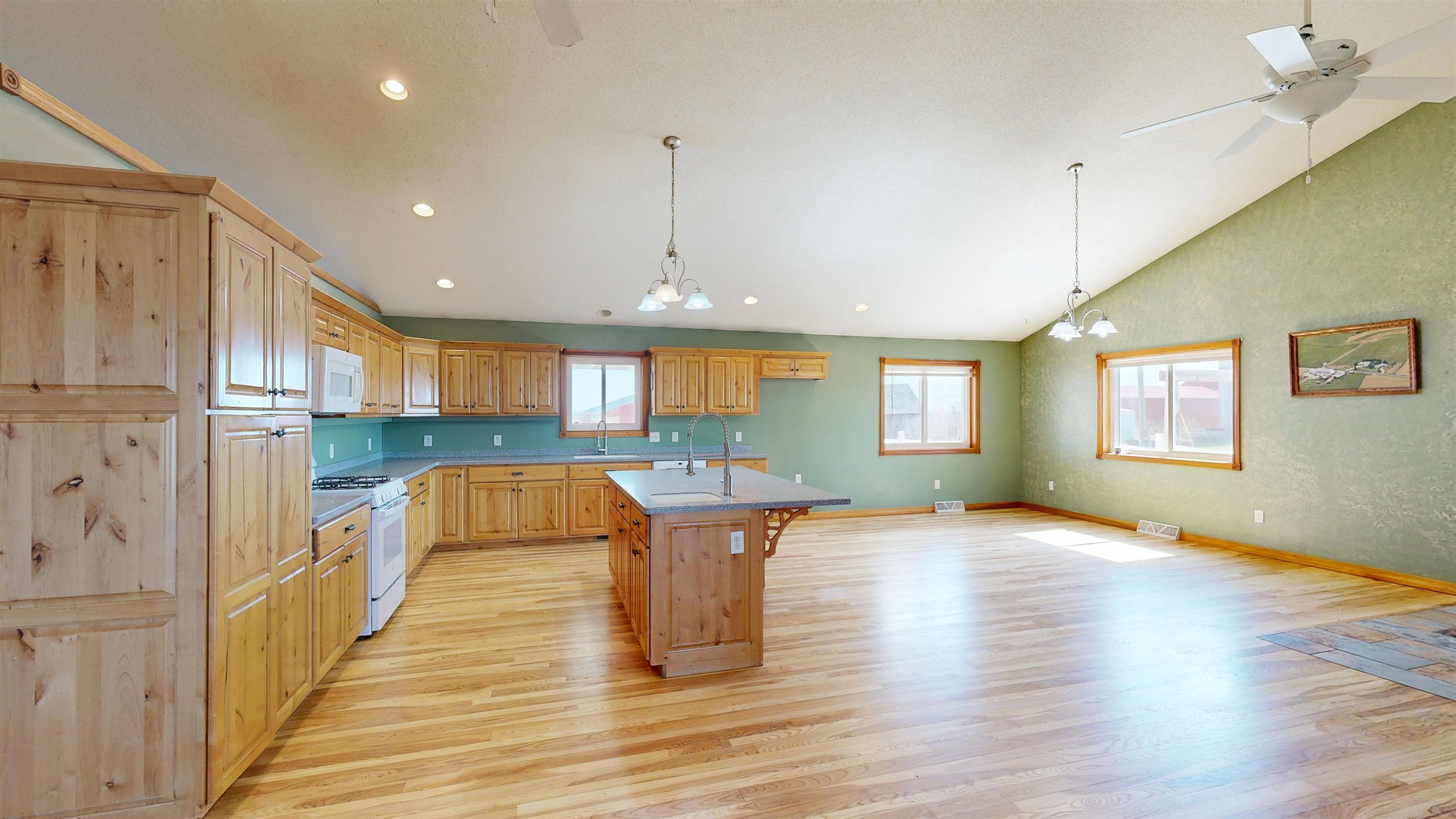 29589 Orchard Road Ontario, WI 54651 - Photo 19 of 126