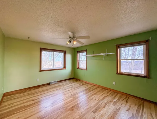 $675,000 | 29589 Orchard Road, Ontario, WI 54651