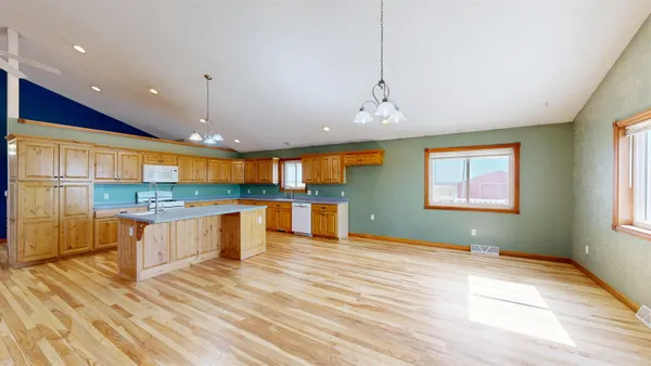 $675,000 | 29589 Orchard Road, Ontario, WI 54651