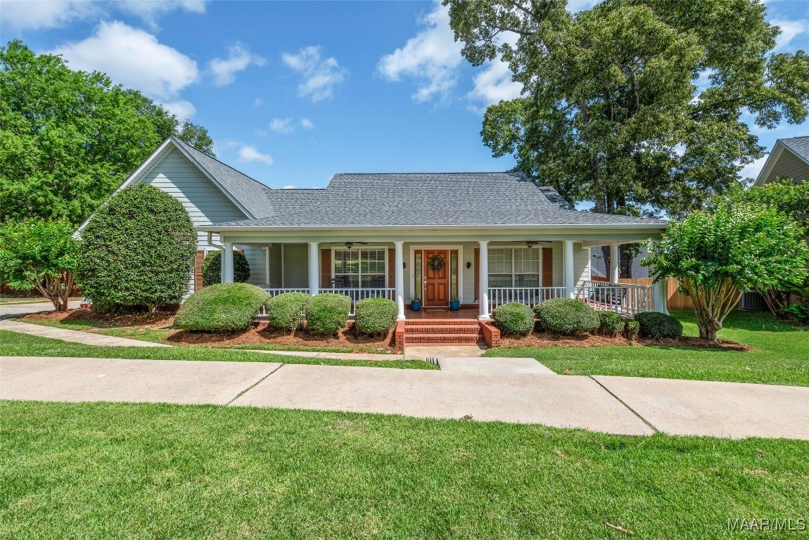 19 Blue Ridge Circle Enterprise, AL 36330 - Photo 1 of 34 Gallery Image 1