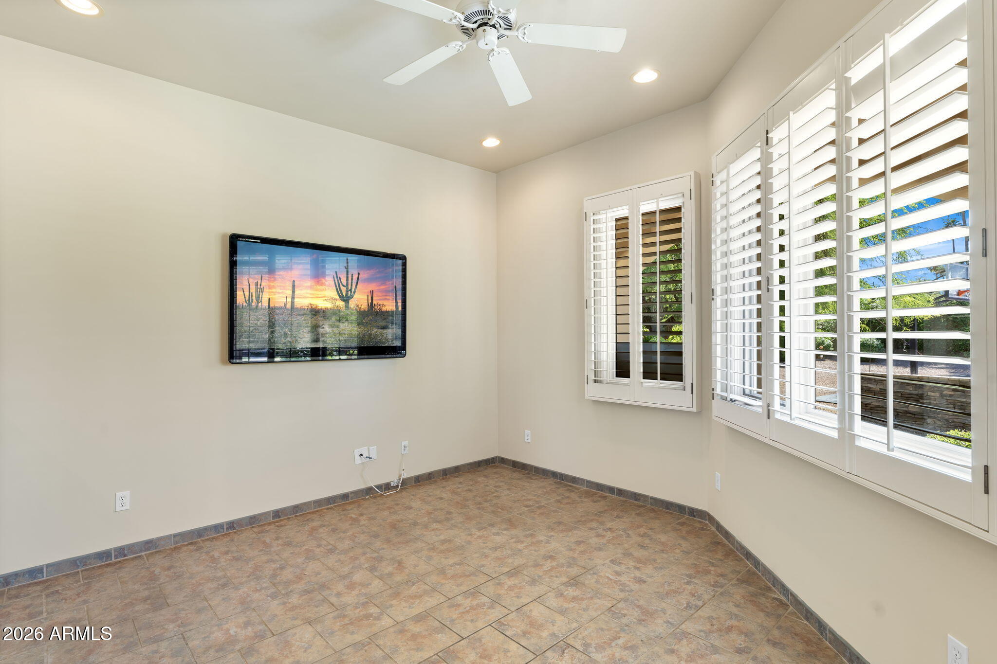 6427 East Horseshoe Road Paradise Valley, AZ 85253 - Photo 68 of 93 Guest Casita - Living