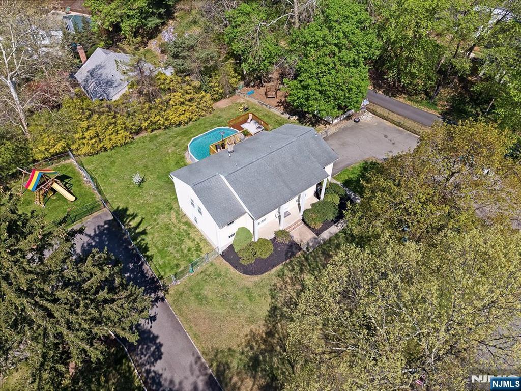 26 Meslar Road Morris Township, NJ 07950 - Photo 30 of 37
