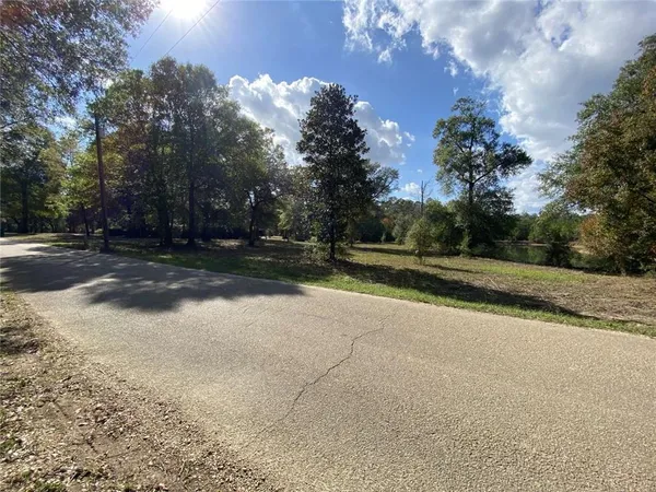 $350,000 | 74231 Jack Loyd Road, Abita Springs, LA 70420