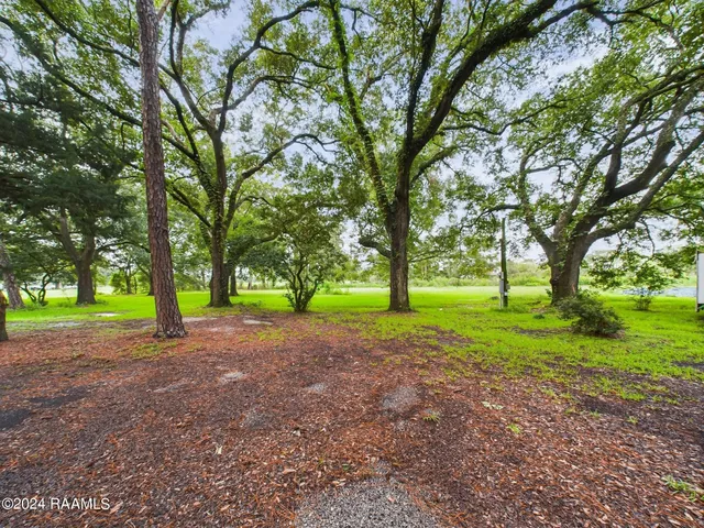 $208,000 | 10826 Sidney Gautreaux Road, Abbeville, LA 70510