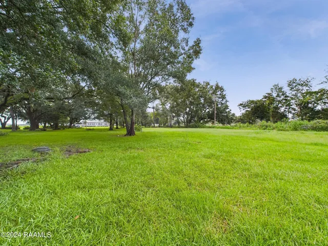 $208,000 | 10826 Sidney Gautreaux Road, Abbeville, LA 70510