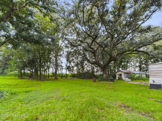 $208,000 | 10826 Sidney Gautreaux Road, Abbeville, LA 70510