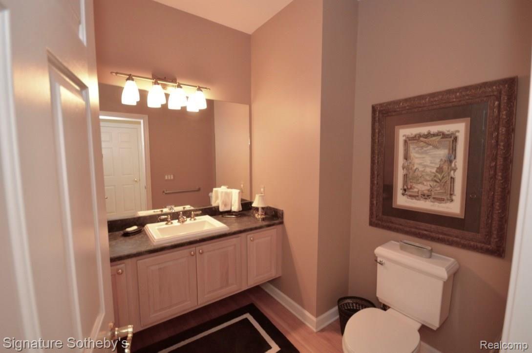4667 Oakhurst Ridge Road Clarkston, MI 48348 - Photo 9 of 42 thumb_DSC_0025_1024.jpg