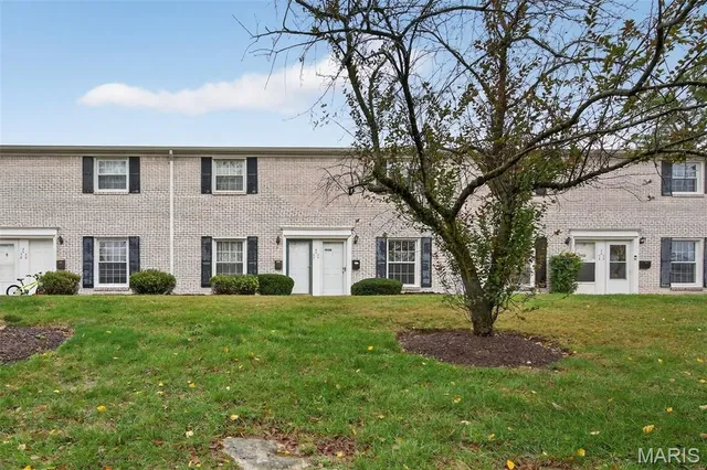 $130,000 | 4044 Paule Avenue, St. Louis, MO 63125