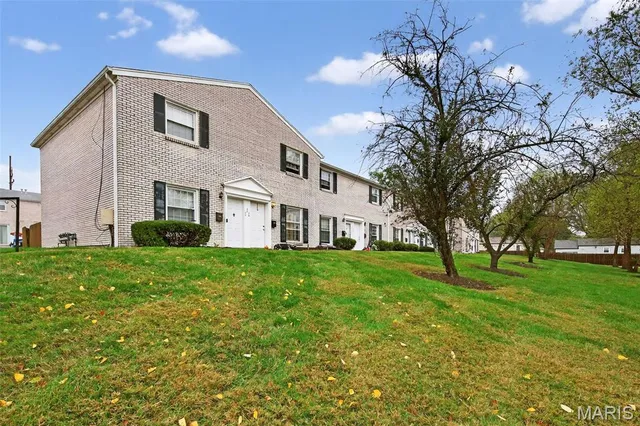 $130,000 | 4044 Paule Avenue, St. Louis, MO 63125