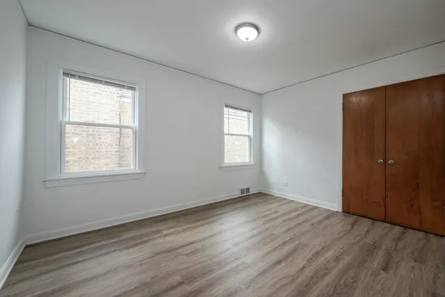 $1,600 | 4407 West Wrightwood Avenue, Unit 2, Chicago, IL 60639