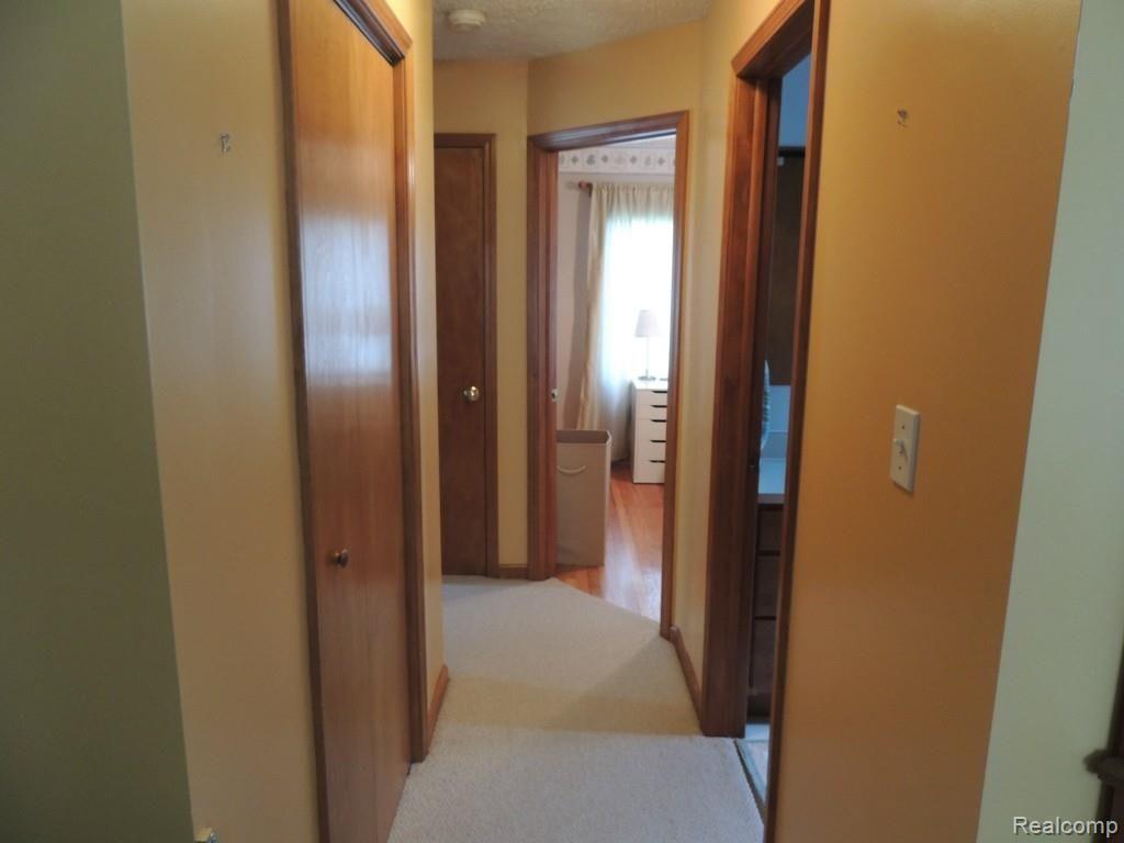 3670 Woodcrest Road Rochester, MI 48309 - Photo 18 of 30 18.jpg