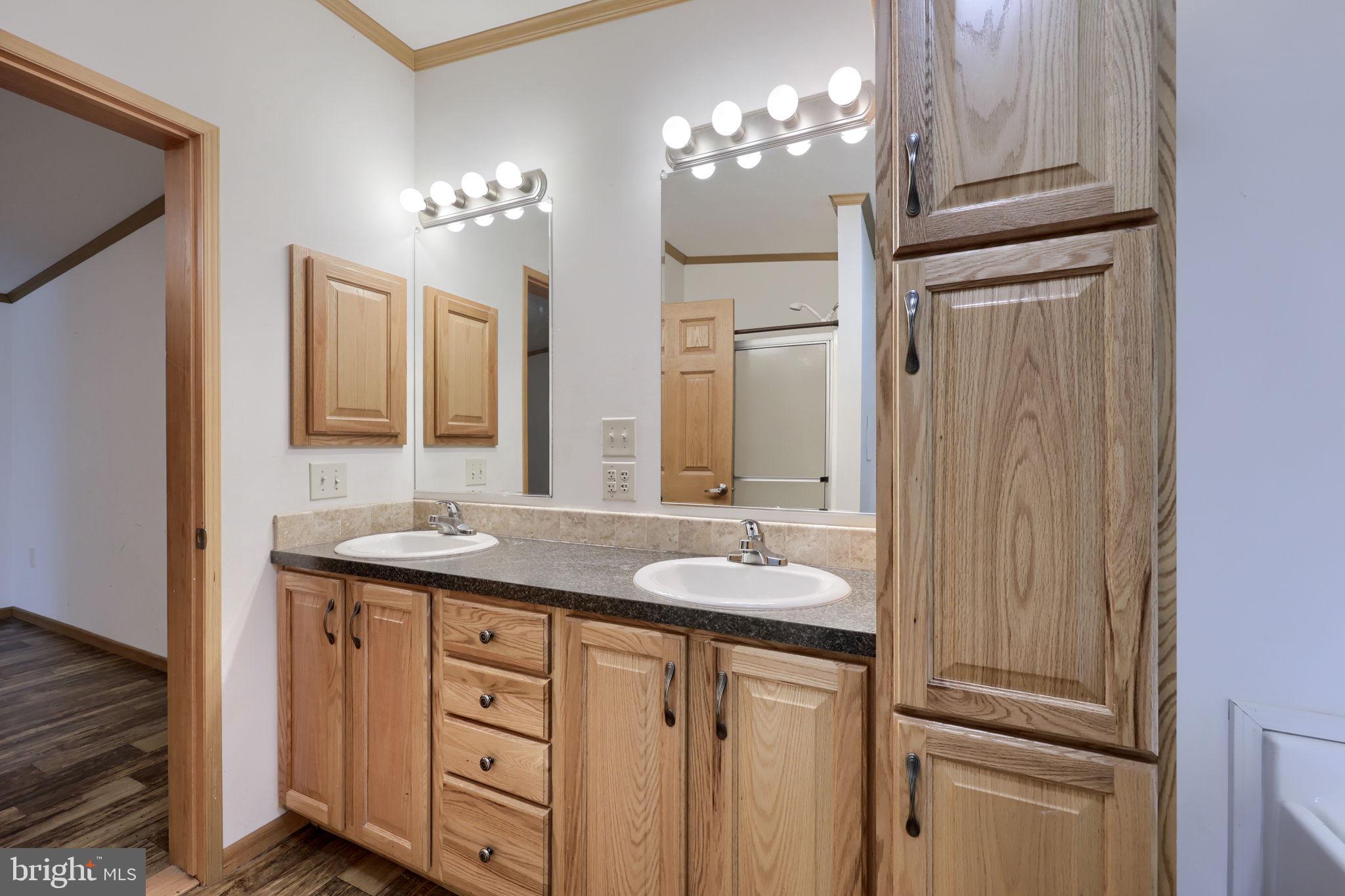 881 Camp Meeting Road East Earl, PA 17519 - Photo 27 of 50 Primary Bathroom